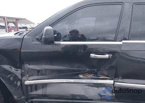 2009 Jeep Grand Cherokee Overland z USA, uszkodzony, nr VIN 1J8HR68T39C533703